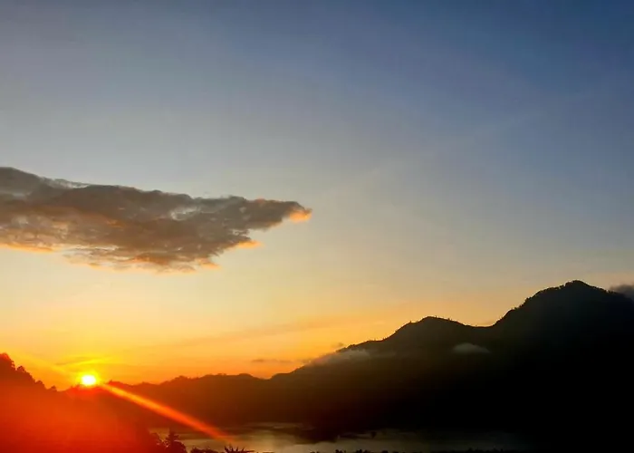 Batur Volcano Basecamp 4*