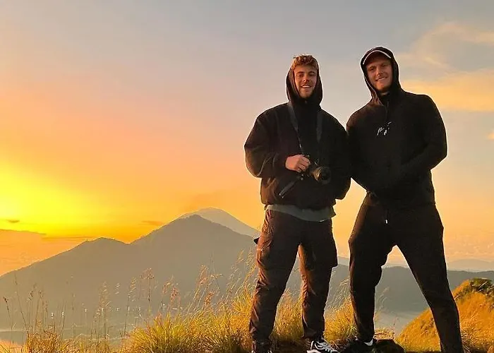 Batur Volcano Basecamp クブペンロカン