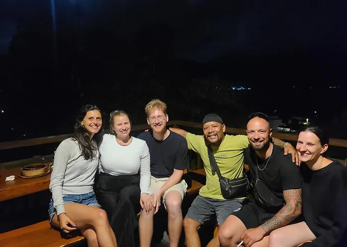 Batur Volcano Basecamp クブペンロカン
