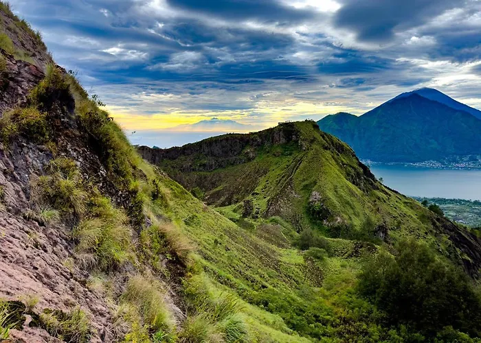 ベッド・アンド・ブレックファスト Batur Volcano Basecamp