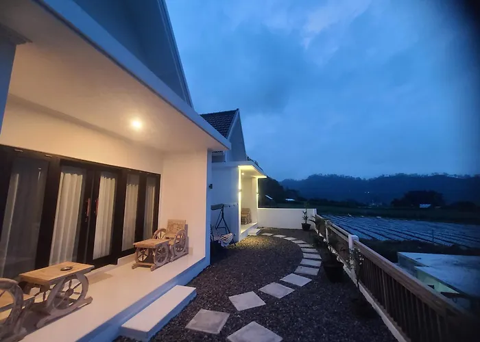 Batur Volcano Basecamp 4* クブペンロカン